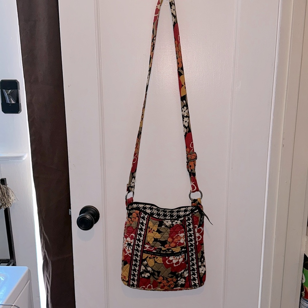 Vera Bradley Floral Red Orange Yellow. Crossbody Bag Adjustable Strap